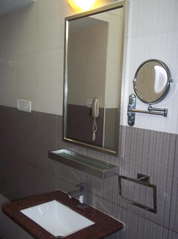 Akshay Inn Chennai Eksteriør billede
